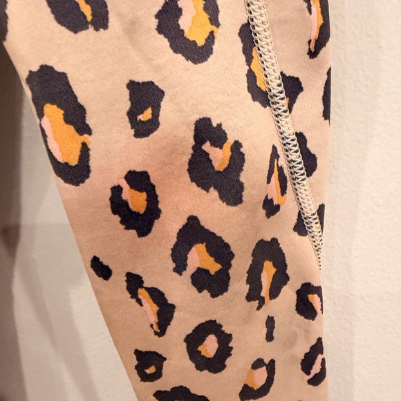 Billabong Wetsuit Jacket Youth 14 Leopard Print Full Zip Surf Swim - Picture 4 of 10